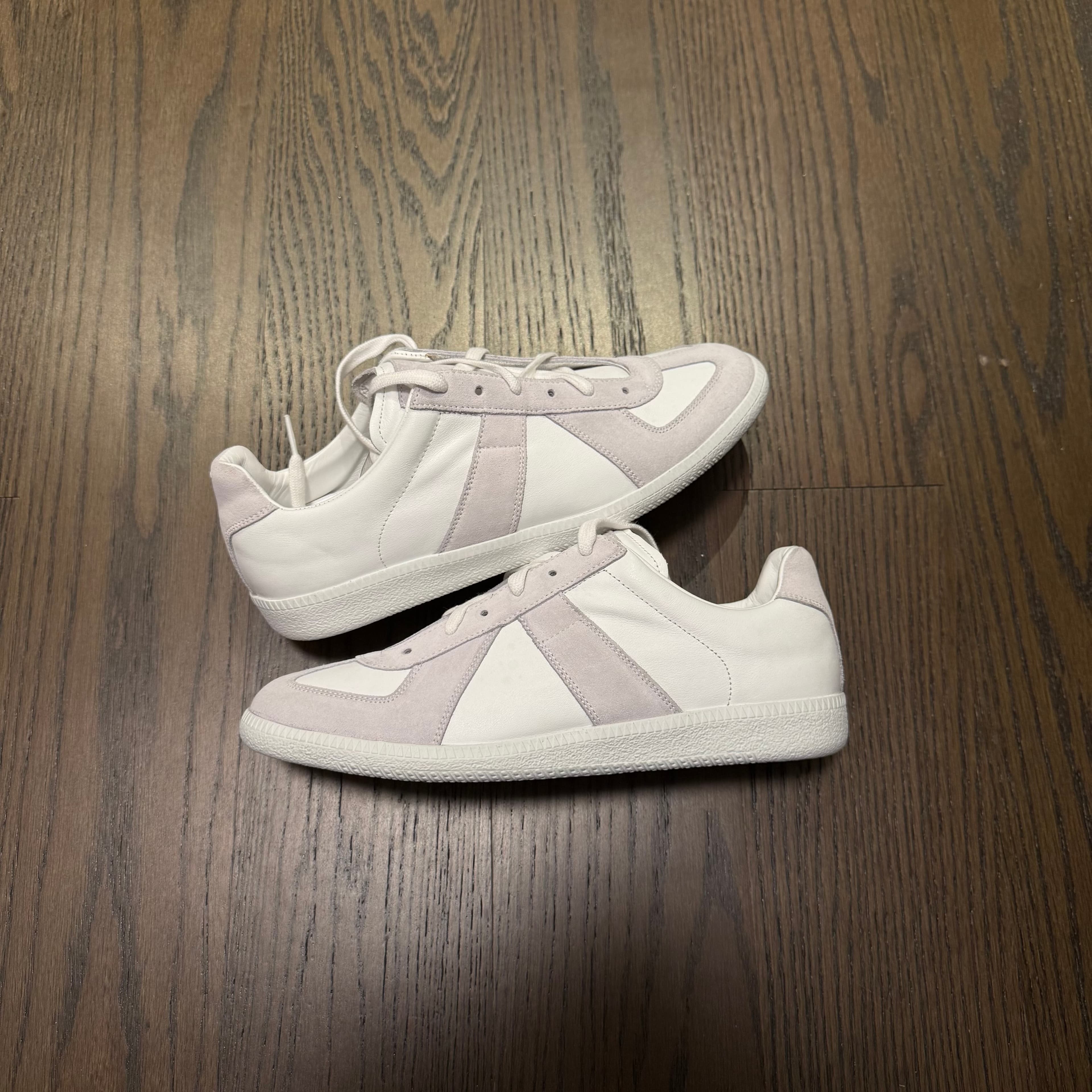GAT Replica White