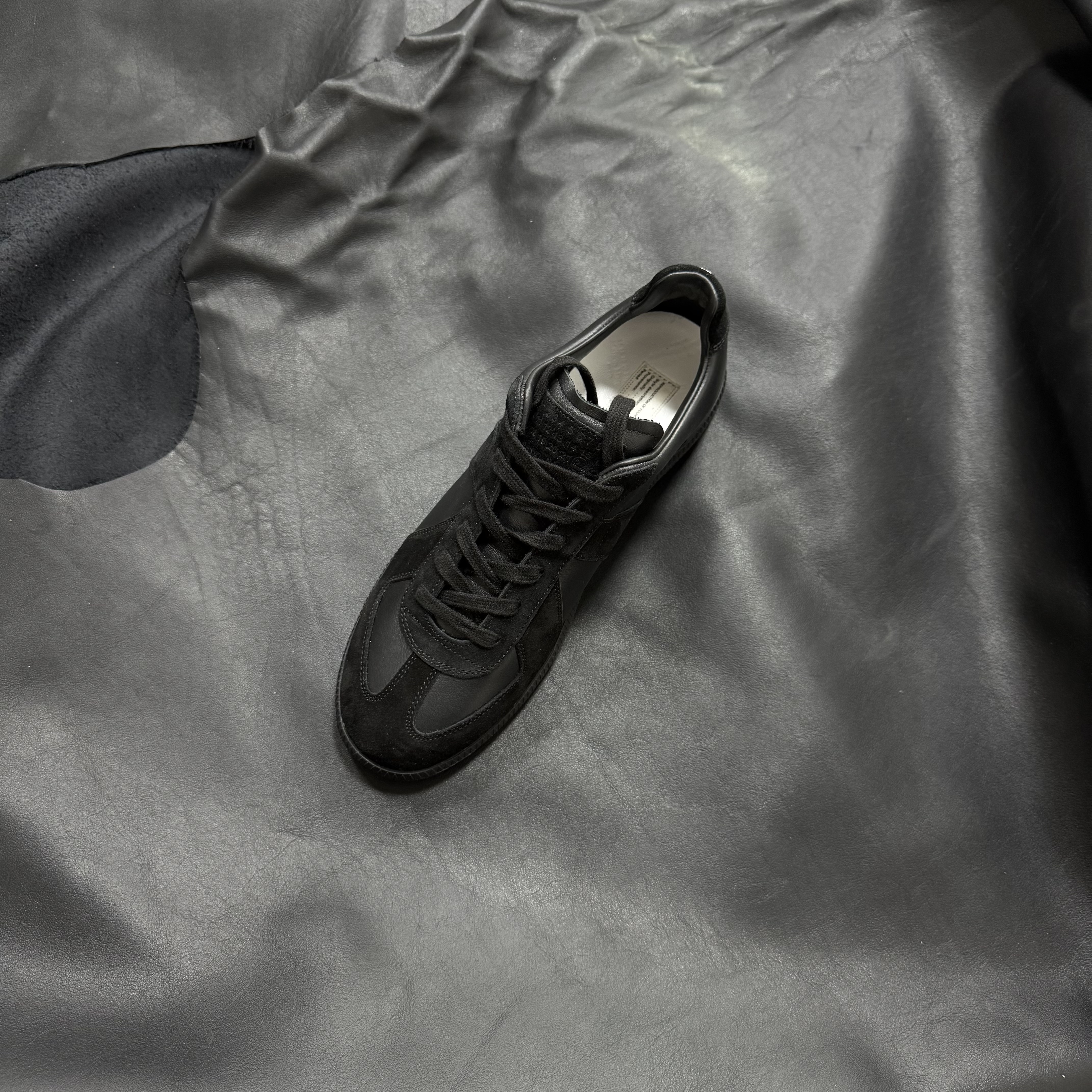 GAT Replica Full Black